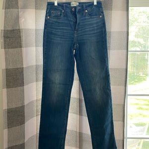 Universal Thread High Rise Slim Straight Jeans